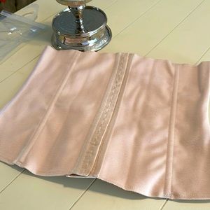 Flakisima 882 cotton/latex Waist Trainer Large